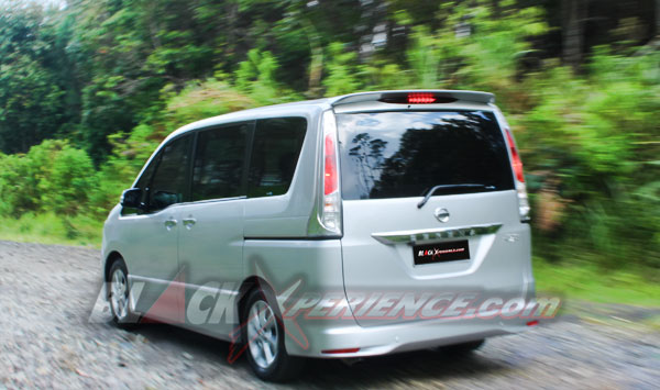 Menikmati Kenyamanan Berkendara Dengan All New Nissan Serena