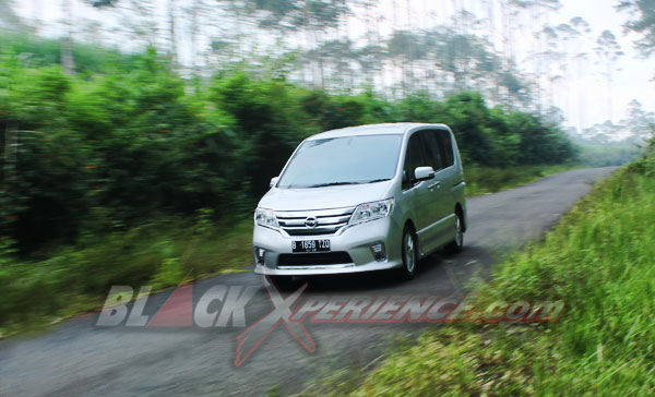 Menikmati Kenyamanan Berkendara Dengan All New Nissan Serena