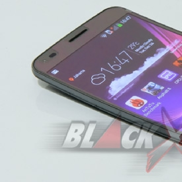 LG G Flex, Layar Seksi, Performa Maksi
