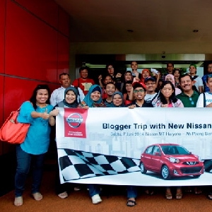 Nissan Ajak Bloggers Mengendarai New Nissan March