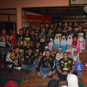 Untuk Kali ke-7 Tiger Riders Club Sahur Bersama Anak Yatim Piatu