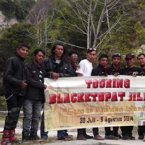 Black Rider BMC Jakarta Barat Touring Ke Padang