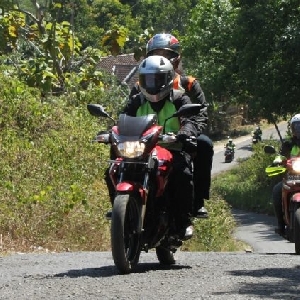 Touring RelaxVenture, berlibur di Pantai Ciantir Sawarna