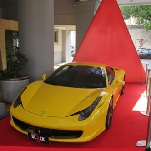 Mobil dan Motor Sport Hiasi Lobi Hotel Peserta Jambore BCC dan BMC 2014