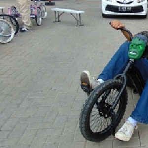 J-Town, Komunitas Sepeda Low Rider Berprestasi Dari Jakarta