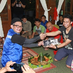 Komunitas Kutu Vespa Kampanyekan Safety Riding di Bandung