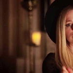 Avril Lavigne Rilis  Trailer Video Klip Terbaru, Give You What You Like