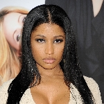 Nicki Minaj Beralih Profesi Menjadi Hair Stylist?