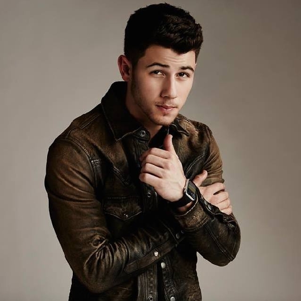 Nick Jonas Luncurkan Video Klip Terbaru di MTV VMAs 2015  