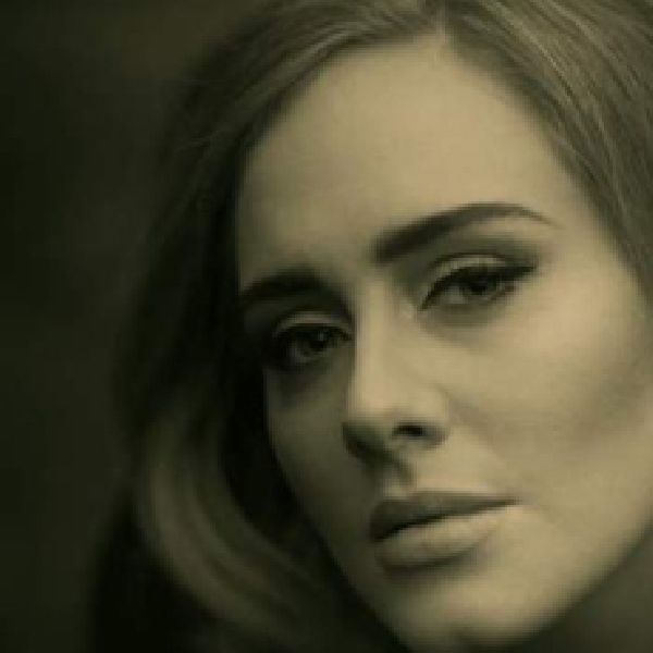 Apple Menolak Tuntutan Adele