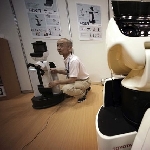 Toyota Kembangkan Robot yang Mampu Genggam Segala Macam Benda