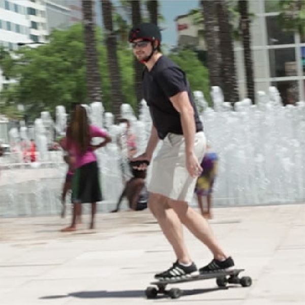 Skateboard Elektrik Marbel, Solusi Menerobos Kemacetan