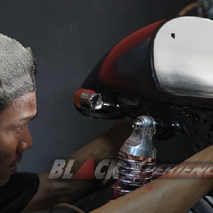 Fitting body buntut / cover belakang