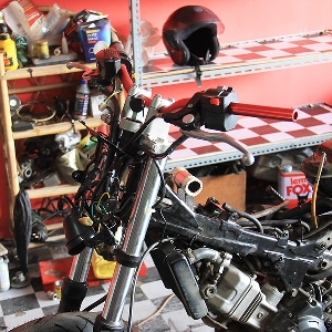 Stang flatbar dan suspensi Yamaha Byson