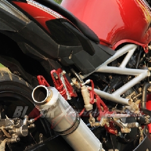 Aksesoris full custom