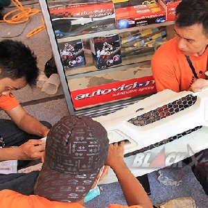 Pasang lampu Autovison DRL dibumper custom