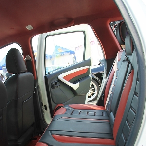 Interior tak hanya sporty tapi juga mewah