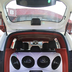 Bagasi alih fungsi wadah perangkat Pioneer