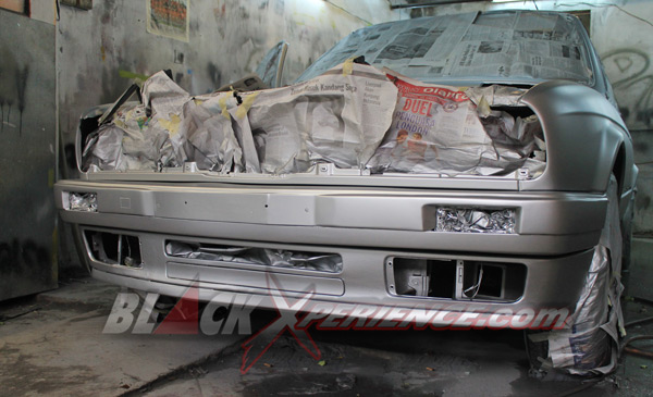 Kembalikan Pamor BMW 318 Lewat Modifikasi