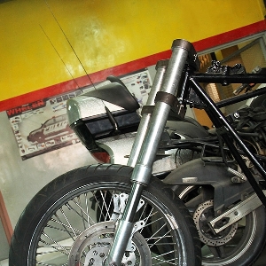 Menunggu proses custom bodi