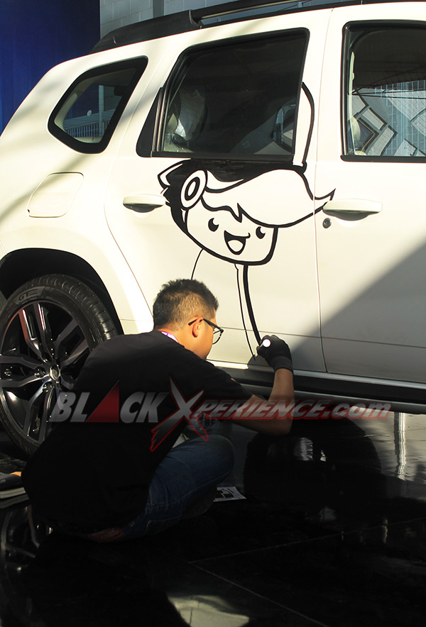 Signal Kustom Bersiap Garap Eksterior Renault Duster dengan Mural Art di IIMS 2014