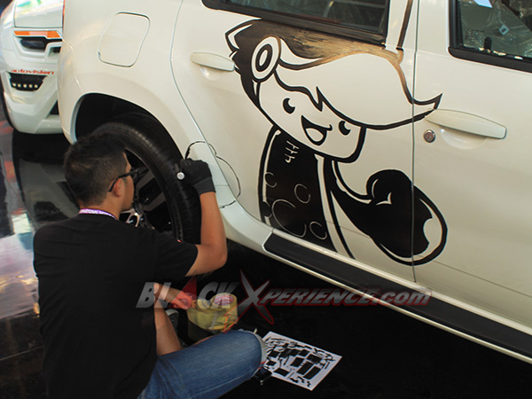 Signal Kustom Bersiap Garap Eksterior Renault Duster dengan Mural Art di IIMS 2014