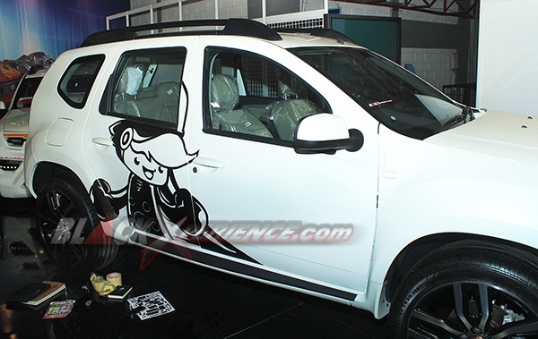 Signal Kustom Bersiap Garap Eksterior Renault Duster dengan Mural Art di IIMS 2014