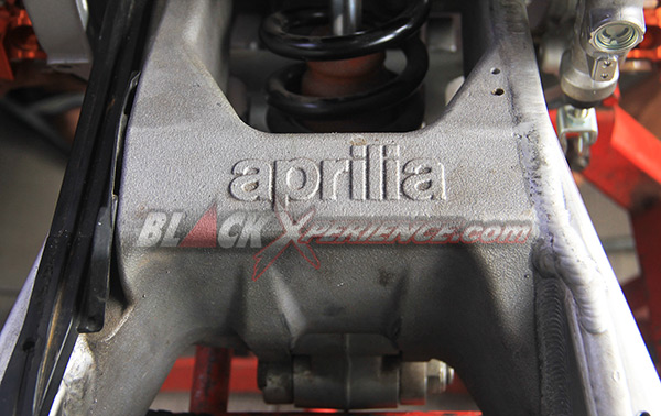 Swing arm Aprilia SXV