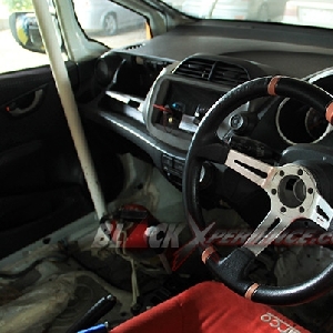 Interior Honda Jazz touring car