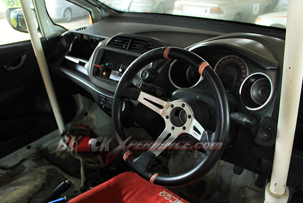 Interior Honda Jazz touring car