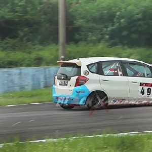 Proses test ride Honda Jazz touring car