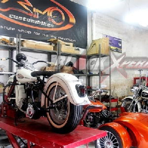 Beberapa proyek modifikasi karya Bimo Custombikes