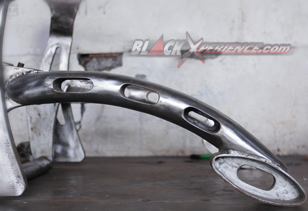 Swing arm custom