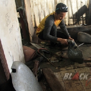 Proses penggarapan tangki custom prostreet kustom