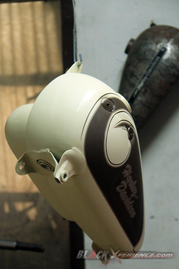 Koleksi tangki custom Bimo Custombikes