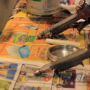 Peralatan pengecatan sudah dipersiapkan