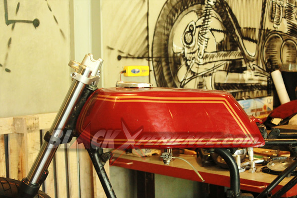 Buntut Cafe Racer Ikut Ramaikan Modifikasi WreenchMonkees