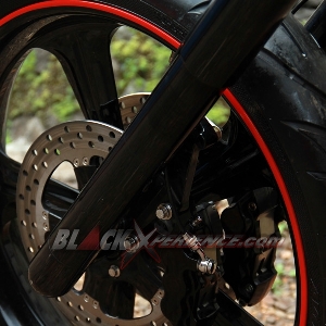 Rem depan double disc brake