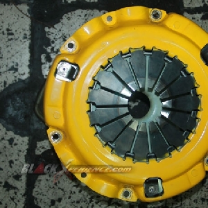 Cover clutch atau matahari custom punya Ford Everest