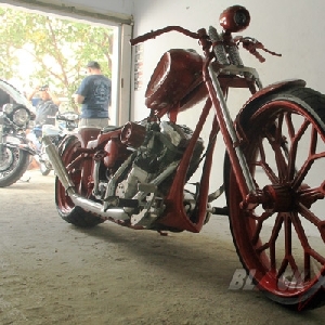 Salah satu koleksi Imagineering Custom