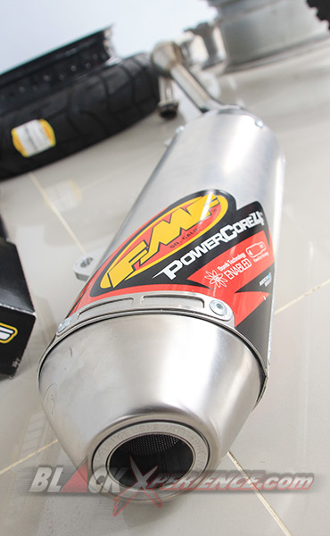 Ditangan Caos Custom Bike Yamaha Scorpio Berubah Jadi Supermoto