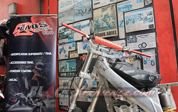 Ditangan Caos Custom Bike Yamaha Scorpio Berubah Jadi Supermoto