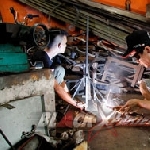 Tons Chrome Siap Garap Motor Bermodalkan Mesin CB 125