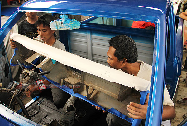 Detik-detik Penyelesaian Modifikasi Kijang Facelift Range Rover