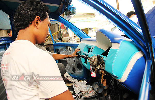 Detik-detik Penyelesaian Modifikasi Kijang Facelift Range Rover