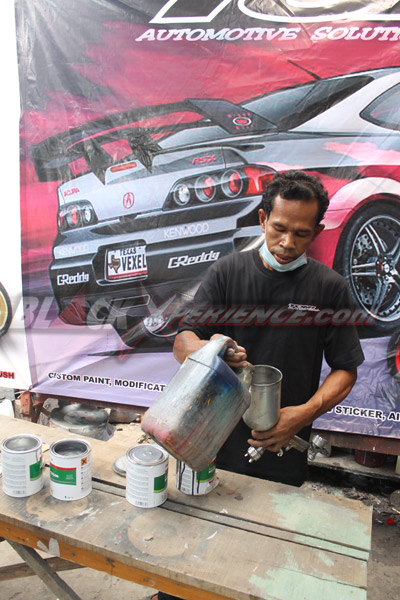 Ganti Cat Abu-abu Menyerupai Honda Jazz RS 2012