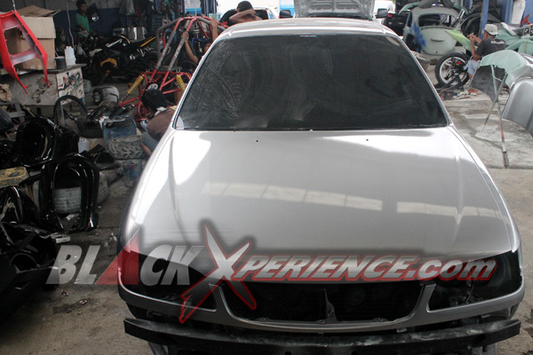 Ganti Cat Abu-abu Menyerupai Honda Jazz RS 2012