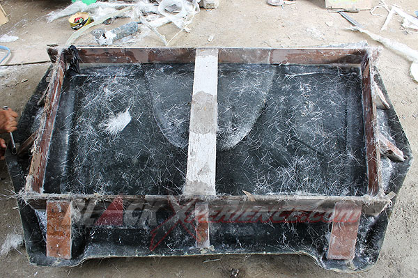 Fiber Dominasi Bodykit Honda CR-V Street Racing