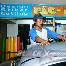 Eksterior BMW E60 Telah Berubah Warna