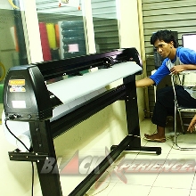 Eksterior BMW E60 Telah Berubah Warna